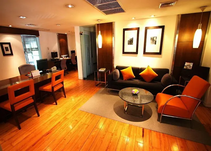 Triple Two Silom Hotel Banguecoque