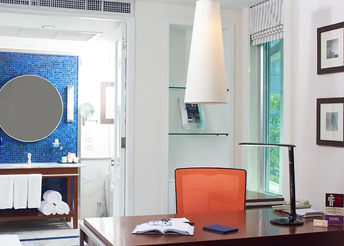 Hotel Triple Two Silom