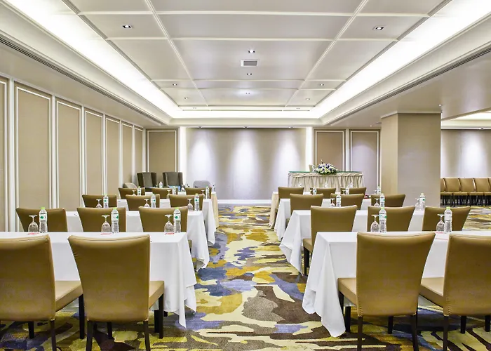 Hotel Triple Two Silom 4*