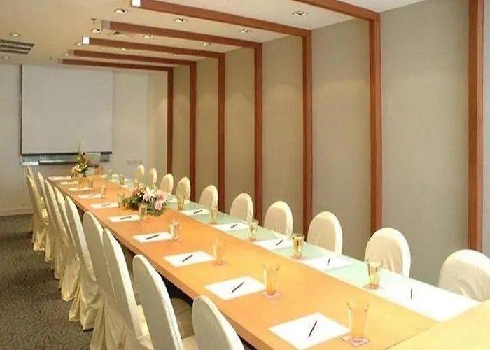 Triple Two Silom Banguecoque